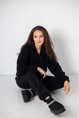 Костюм жіночий